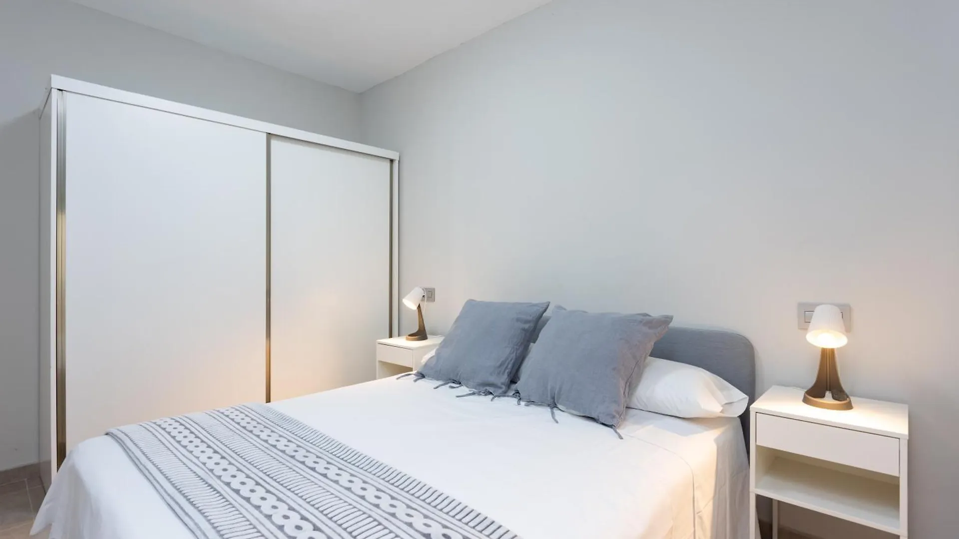 Tenerife City Apartments One Bedroom 圣克鲁斯-德特内里费