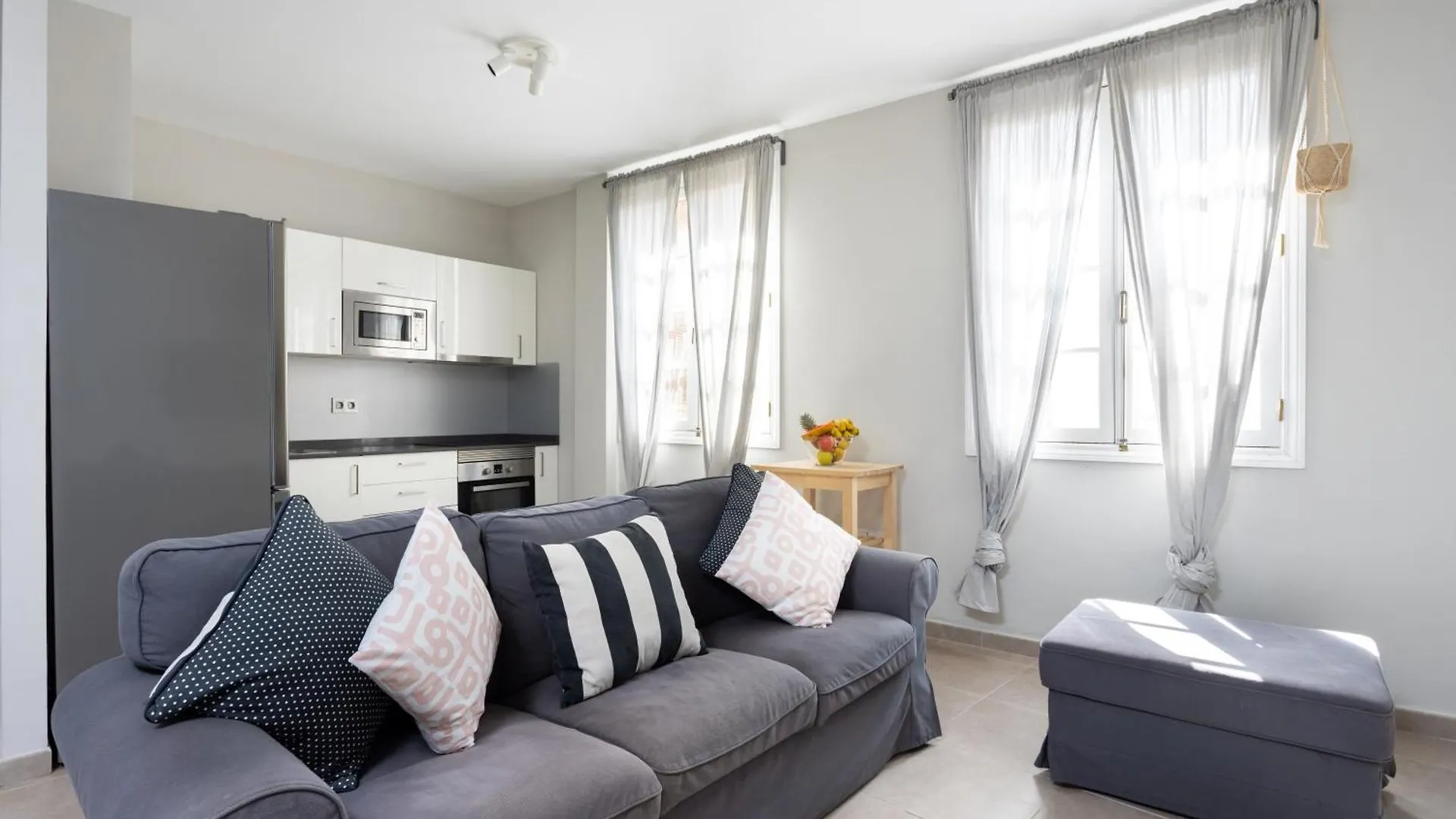 Old Town Charming One-Bedroom Apartment location
