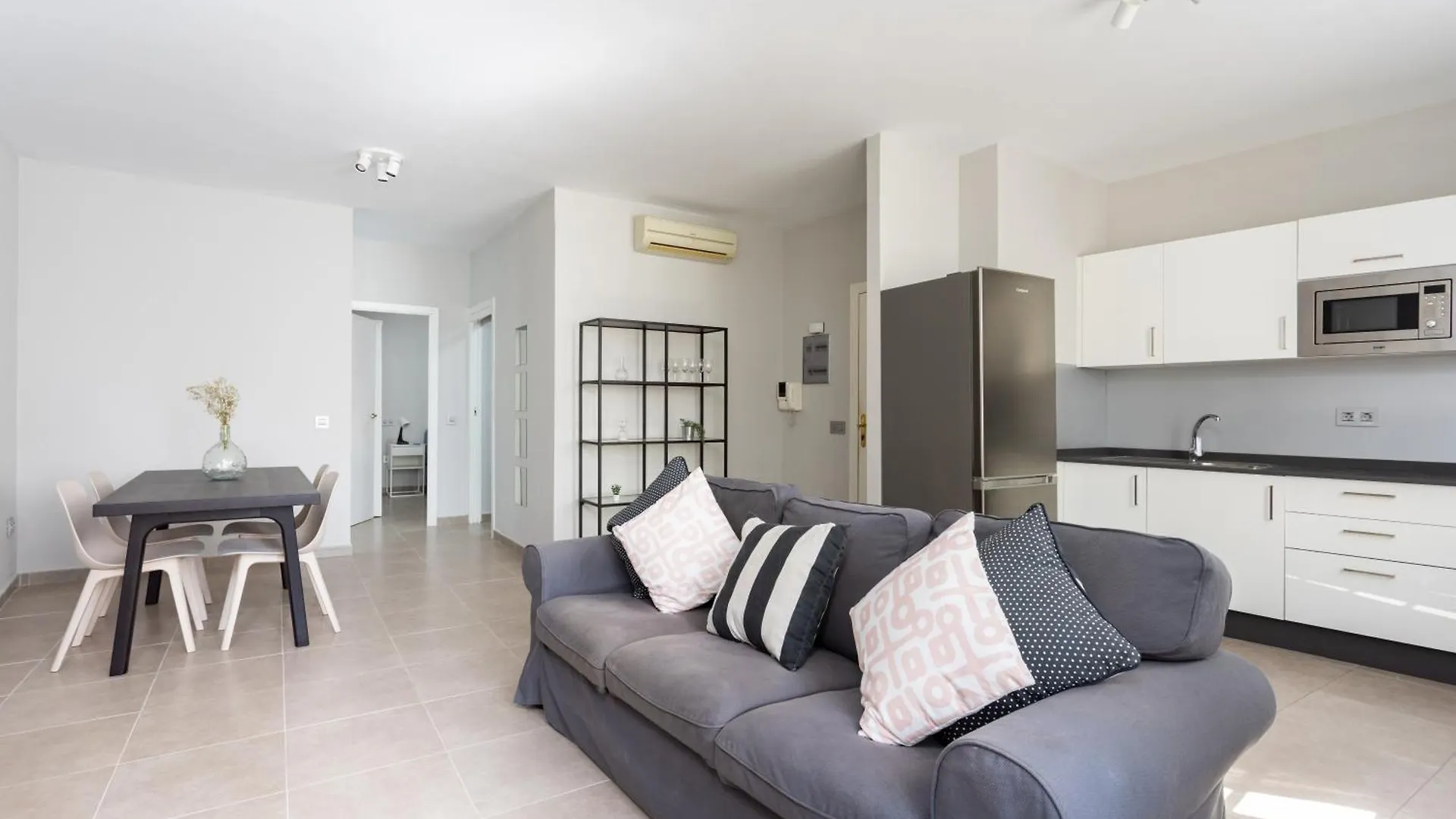 Old Town Charming One-Bedroom Apartment Santa Cruz de Tenerife 0*,  Spain